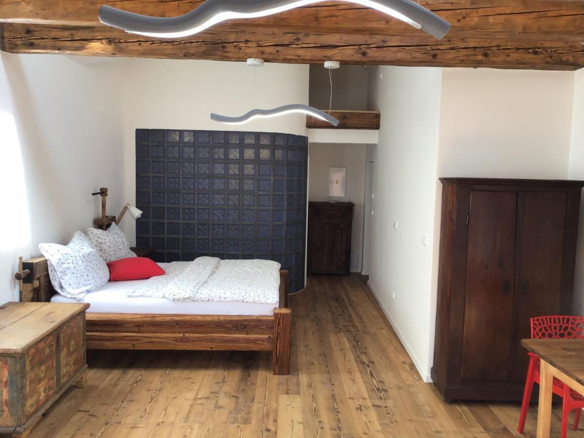 Apartmany Sebastian Mikulov Ngoại thất bức ảnh