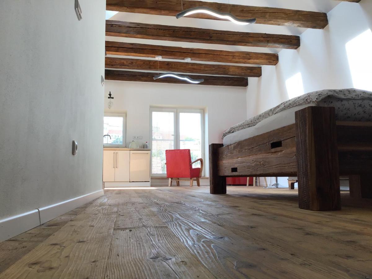 Apartmany Sebastian Mikulov Ngoại thất bức ảnh